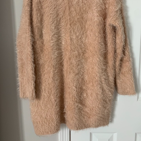 Cardigan - Picture 4 of 4